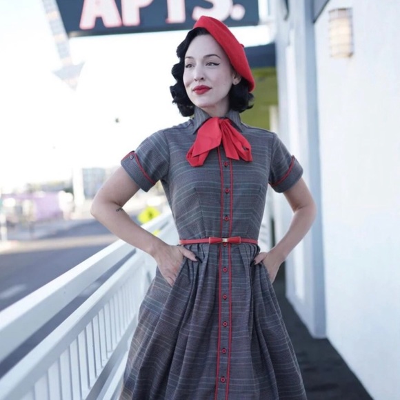 Tatyana- Tailor and Twirl Dress - Picture 11 of 12